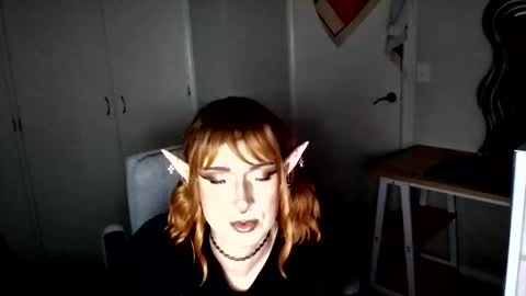 Bambii online show from January 16, 1:42 pm