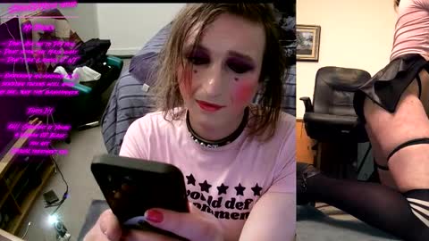 Snapshot of sissycdmish chatting on September 17, 6:55 pm SissyCDMish online show from September 17, 6:55 pm