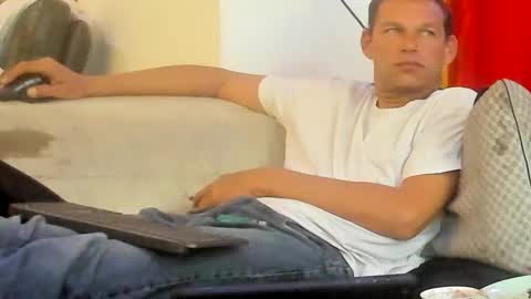 Snapshot of sissyslavepetra chatting on October 1, 4:28 pm Petra online show from October 1, 4:28 pm