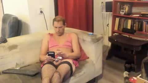 Snapshot of sissyslavepetra chatting on October 16, 6:07 pm Petra online show from October 16, 6:07 pm