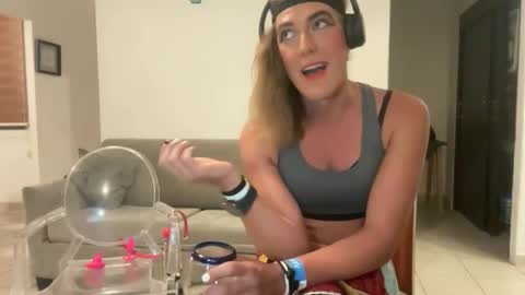 sissysubjess online show from October 28, 2:56 am