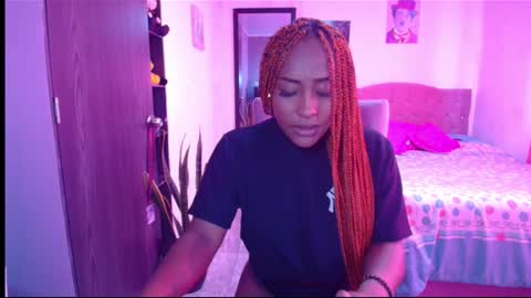 Kim online show from October 22, 3:57 pm