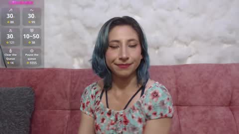 Snapshot of skarletjhonson_ chatting on January 25, 2:26 am Skarlet online show from January 25, 2:26 am