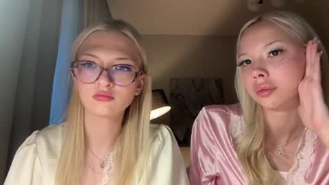 skrttti online show from June 12, 12:42 am