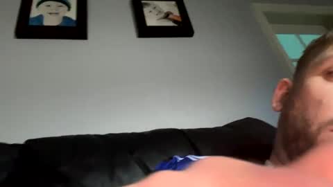 skuzzy25 online show from February 22, 1:35 pm