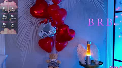 Ann online show from February 19, 8:22 am