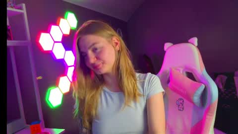 Sky  online show from April 4, 2:07 am