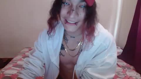 Snapshot of skykar chatting on December 18, 8:25 pm reep online show from December 18, 8:25 pm