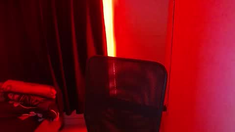 Snapshot of skykar chatting on October 4, 3:15 am reep online show from October 4, 3:15 am