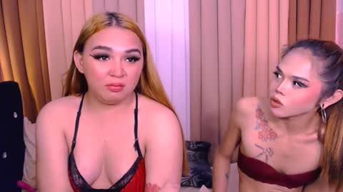 skylarvox_ online show from March 7, 11:38 pm
