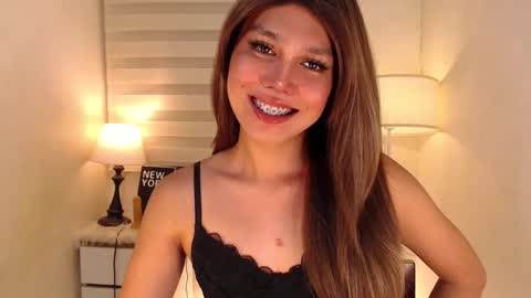 Snapshot of skyllerkent chatting on January 12, 6:48 pm Sky online show from January 12, 6:48 pm