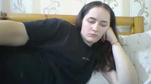 skyressie333 online show from January 5, 7:06 pm