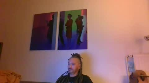 Snapshot of slashfantasy chatting on October 9, 2:11 pm slashfantasy online show from October 9, 2:11 pm