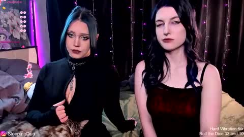 Hi We are Iva and Angela Nice to meet u 3 online show from December 18, 4:02 pm