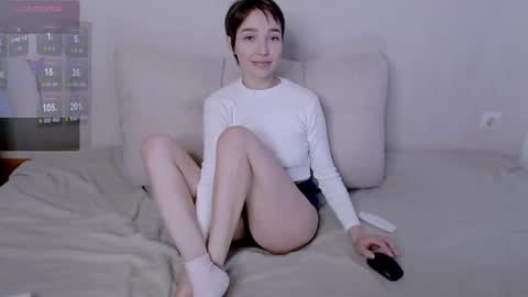 sleepy_ash_ online show from June 17, 1:27 pm
