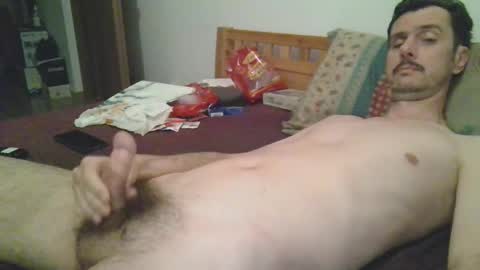 Snapshot of slim38 chatting on October 1, 3:38 am Alin online show from October 1, 3:38 am