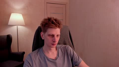Snapshot of slim_andy chatting on February 6, 10:47 am Andy online show from February 6, 10:47 am