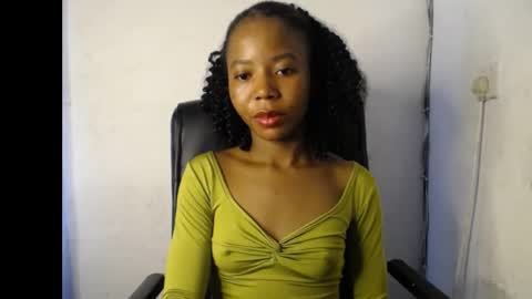 Crystal online show from April 23, 10:56 am