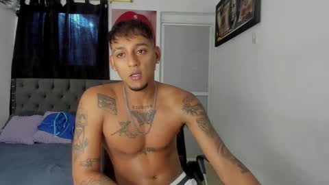 slim_master12 online show from April 11, 9:30 pm