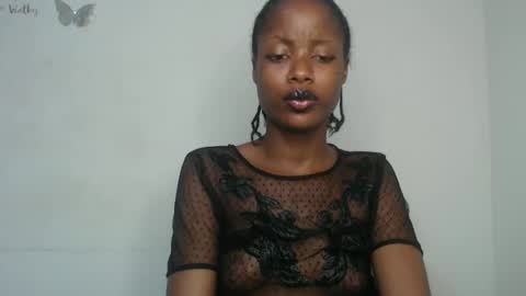 perry online show from February 19, 12:15 pm