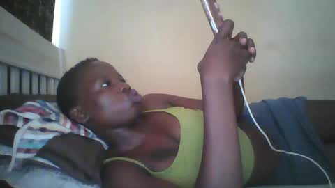 slim_petite_ebony online show from December 17, 11:49 am