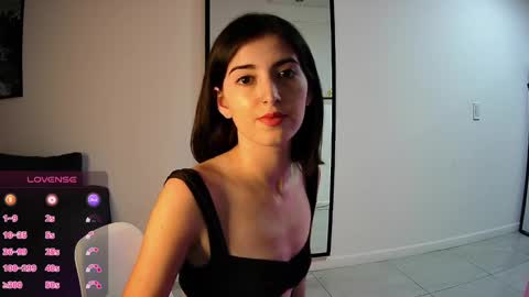 Snapshot of slimbaby69 chatting on March 5, 11:38 pm Ivi online show from March 5, 11:38 pm