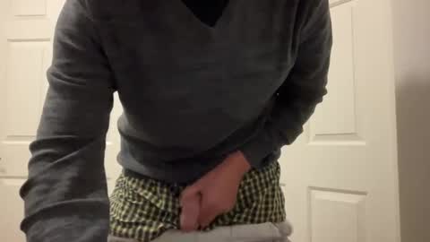 SlimCenus online show from December 6, 3:24 am