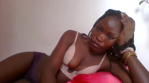 slimdiva online show from November 6, 5:43 am