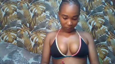 Snapshot of slimy_baiby chatting on September 12, 8:27 am slimy_baiby online show from September 12, 8:27 am