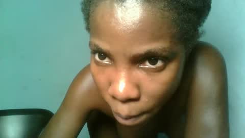 Snapshot of slimzyxdoll chatting on October 6, 1:45 am slimzyxdoll online show from October 6, 1:45 am