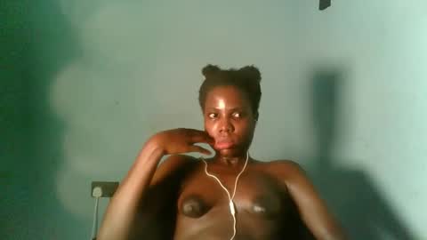 Snapshot of slimzyxdoll chatting on September 17, 11:08 pm slimzyxdoll online show from September 17, 11:08 pm