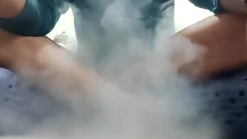 slowmooo_42069 online show from March 20, 3:22 am