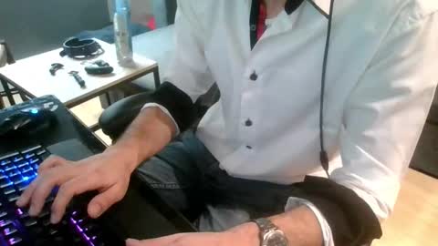 Slowpi online show from March 13, 1:58 pm