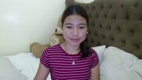 slutangel143 online show from June 29, 10:37 am