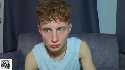 sluttsavage online show from June 21, 11:44 pm