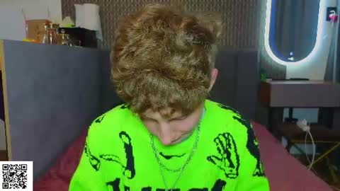 sluttsavage online show from July 15, 7:18 pm