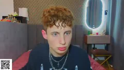 sluttsavage online show from July 12, 6:00 pm