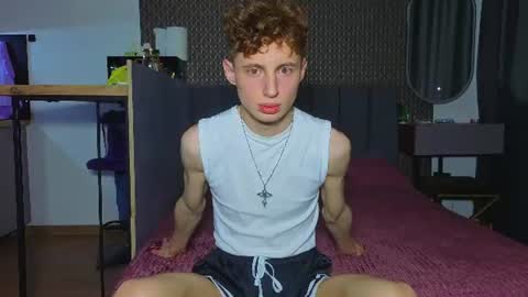sluttsavage online show from July 28, 10:46 am
