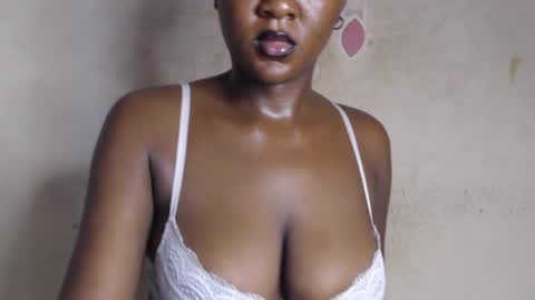 sluttx_choco online show from June 2, 11:45 am