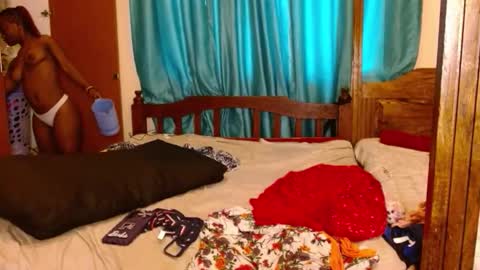 Bree online show from February 26, 8:07 am