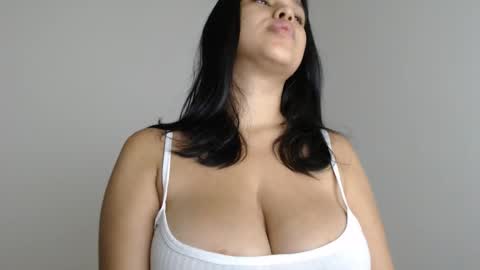 Sofia online show from November 25, 3:27 am