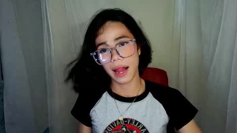 Snapshot of sluttypatotie chatting on October 19, 11:48 am sluttypatotie online show from October 19, 11:48 am