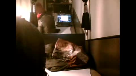 slutviki online show from March 4, 4:31 am