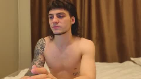 Gus online show from February 3, 6:56 pm