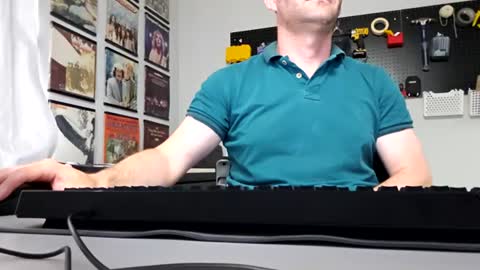 slyy_foxxx online show from July 8, 4:32 pm