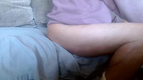 smallmalelass online show from January 6, 4:02 pm