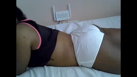 smart_lilly online show from April 4, 1:51 pm