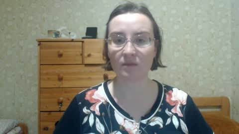 smart_rose online show from March 28, 6:42 pm