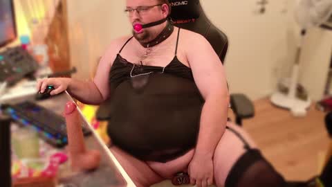 Sissybear online show from February 5, 9:40 pm