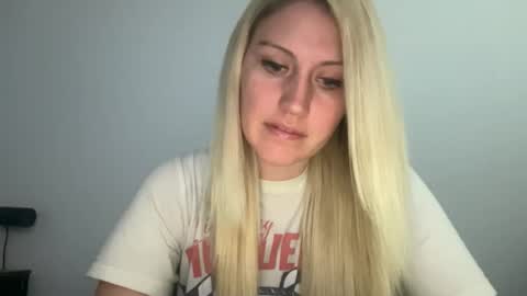 smexxii93 online show from November 2, 7:03 pm